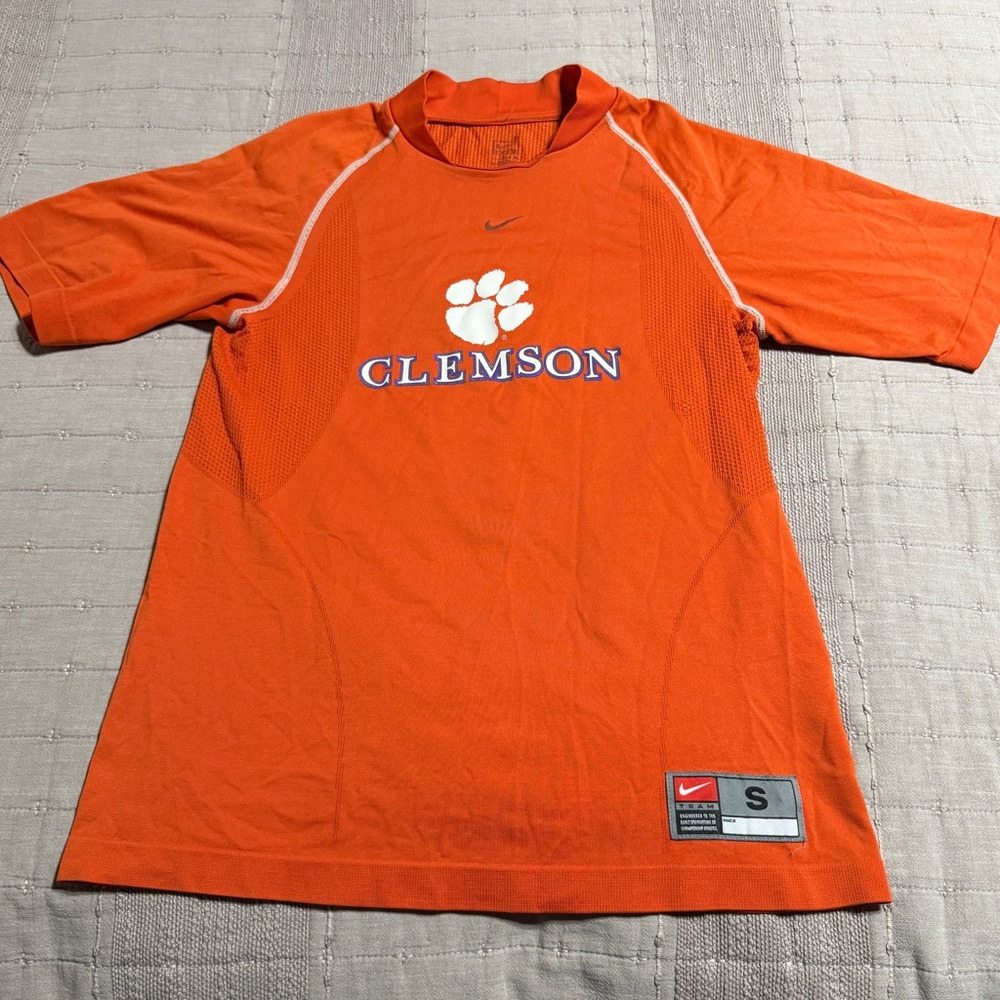 Nike Clemson Tigers NCAA Orange Fan Shirt Size S College Football Team Apparel